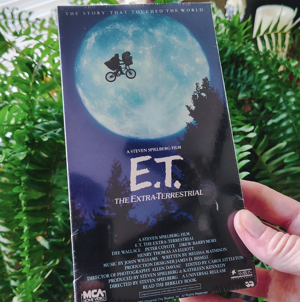 E.T. The Extra-Terrestrial VHS Tape